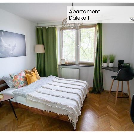 Piotrapartments - Daleka Cozy Train&Airport Apartment Варшава Екстериор снимка
